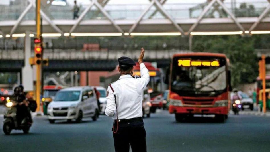 Delhi Traffic (Representative Image) Delhi Traffic (Representative Image)