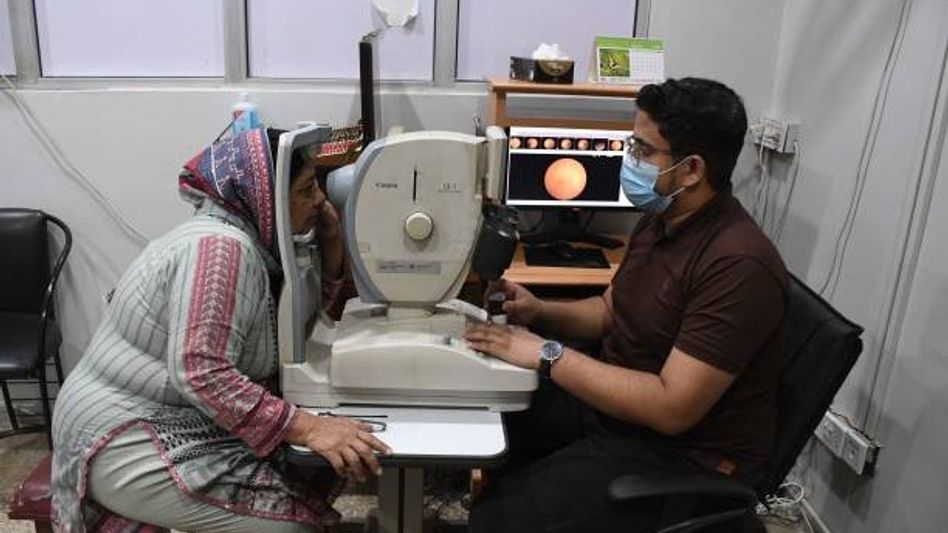 Doctor examines a patient suffering from a Pink eye (Conjunctivitis) infection (Photo via Getty Images) Doctor examines a patient suffering from a Pink eye (Conjunctivitis) infection (Photo via Getty Images)