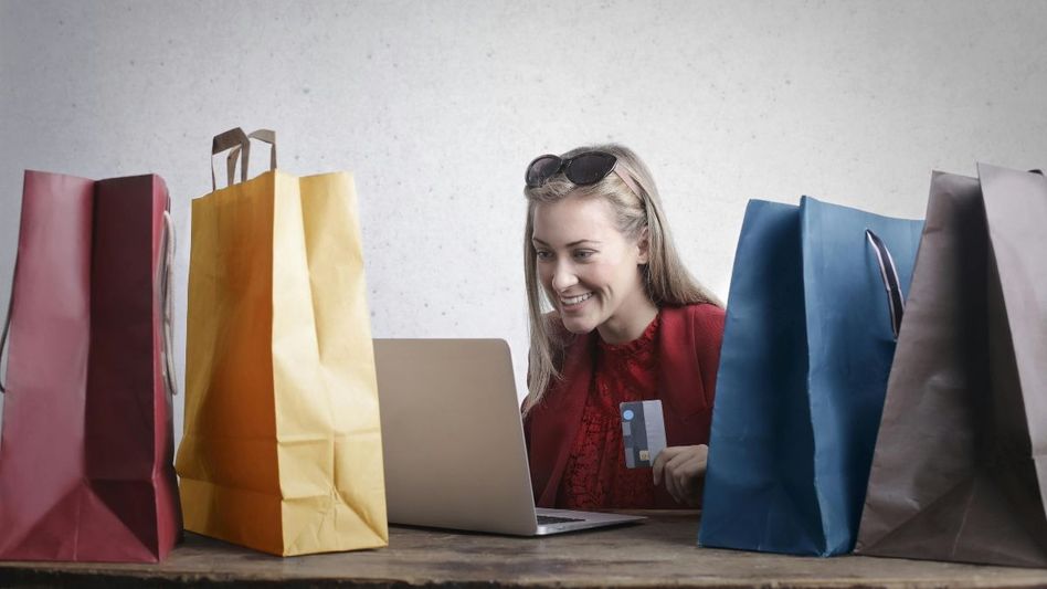 Online Shopping Scams Online Shopping Scams