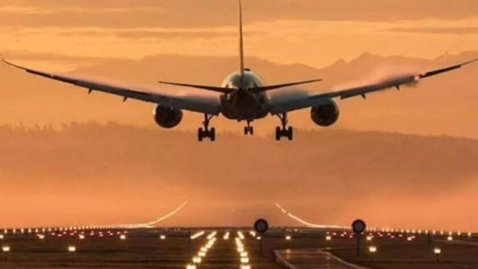 IGI Airport flight (Representative Image) IGI Airport flight (Representative Image)