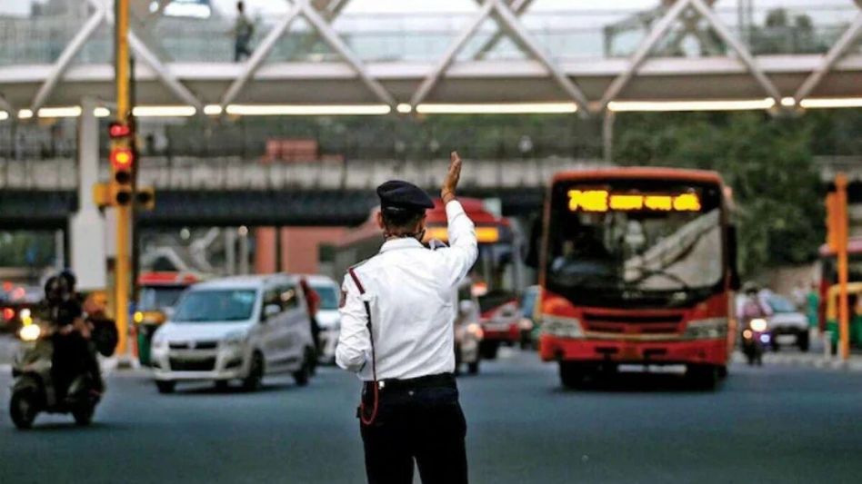 Delhi Traffic (Representative Image) Delhi Traffic (Representative Image)