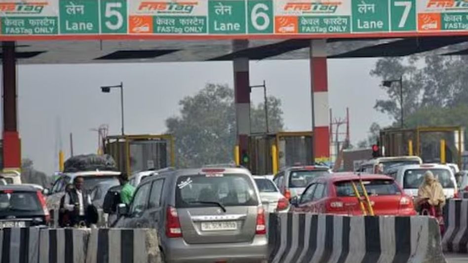 New Toll System: हाइवे पर मिलने वाली सुविधाओं में GNSS सिस्टम आने से क्या  बदलाव होगा, जीएनएसएस कैसे करेगा काम, क्या खत्म होगा FASTag, यहां जानिए इन  ...