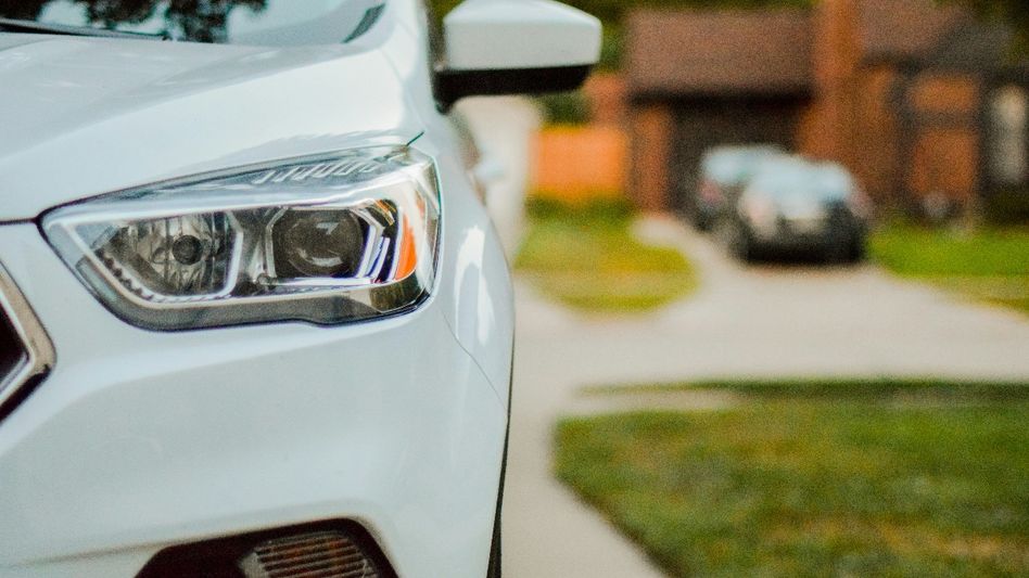 Vehicle Ownership transfer (Representative Image/Unsplash) Vehicle Ownership transfer (Representative Image/Unsplash)