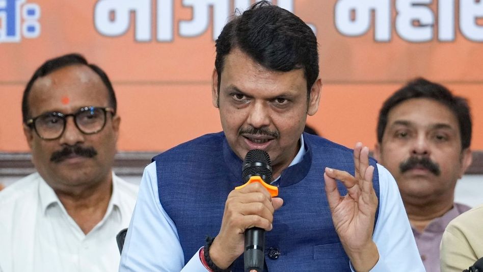 Maharashtra Deputy CM Devendra Fadnavis Maharashtra Deputy CM Devendra Fadnavis