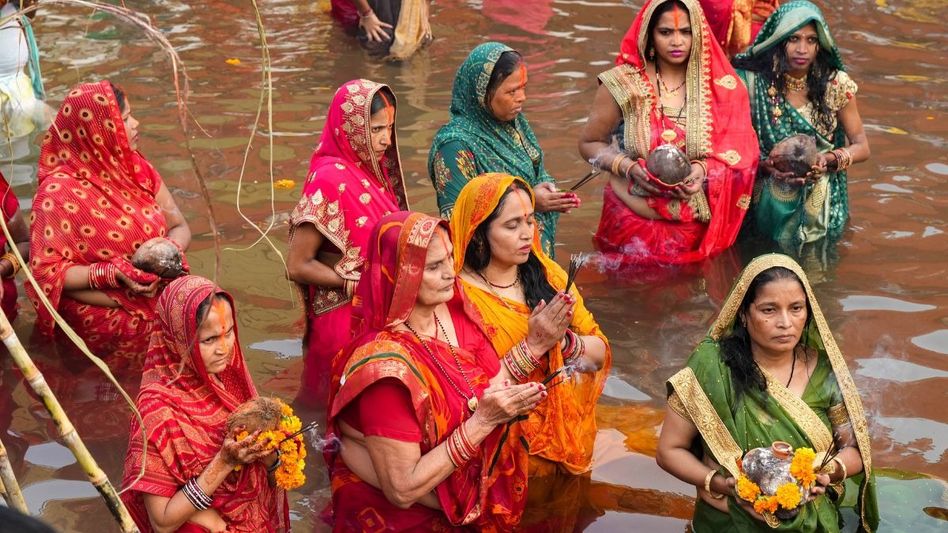 Chhath puja (File Photo: PTI) Chhath puja (File Photo: PTI)