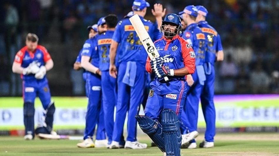 Delhi Capitals' Prithvi Shaw (C) walks back to the pavilion after his dismissal during the Indian Premier League Delhi Capitals' Prithvi Shaw (C) walks back to the pavilion after his dismissal during the Indian Premier League