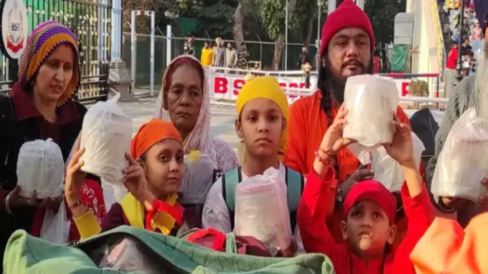 Pakistani Hindus Asthis Pakistani Hindus Asthis