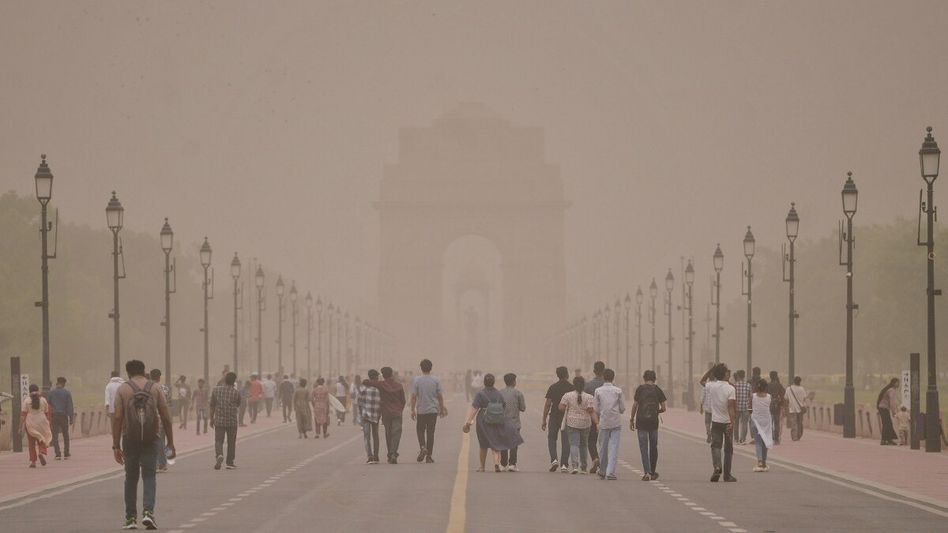 दिल्ली-एनसीआर में धूल भरी आंधी (फाइल फोटो- पीटीआई) दिल्ली-एनसीआर में धूल भरी आंधी (फाइल फोटो- पीटीआई)