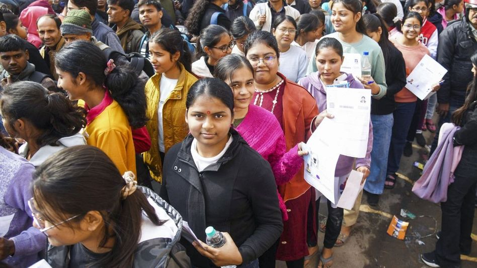 Aspirants (Photo/PTI) Aspirants (Photo/PTI)