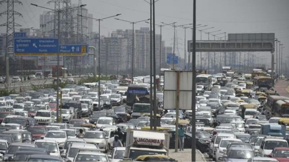 दिल्ली में पुरानी गाड़ी बैन दिल्ली में पुरानी गाड़ी बैन