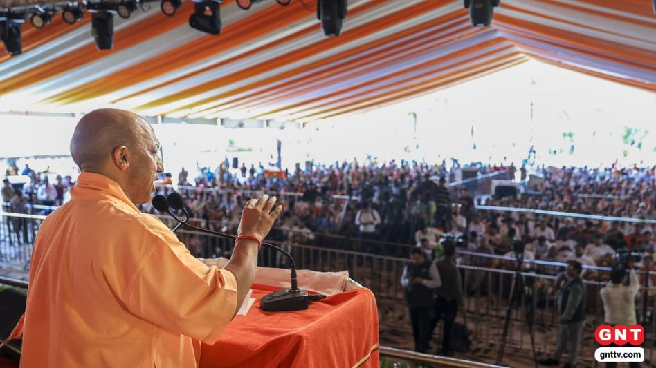 CM Yogi Adityanath (Photo Credit: PTI) CM Yogi Adityanath (Photo Credit: PTI)
