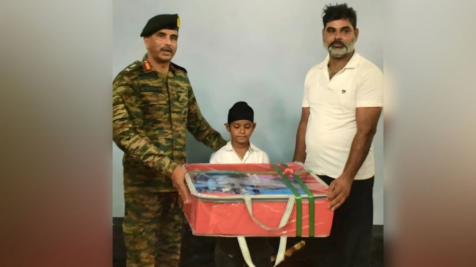 10-year-old boy who helped soldiers during Op Sindoor honoured 10-year-old boy who helped soldiers during Op Sindoor honoured