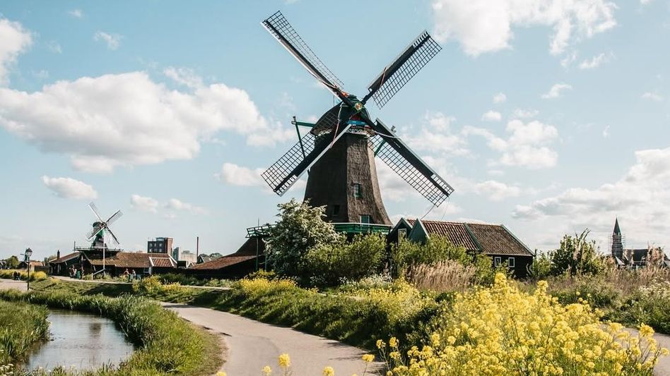 Zaanse Schans (Photo: Instagram/@travel.for.sunset) Zaanse Schans (Photo: Instagram/@travel.for.sunset)