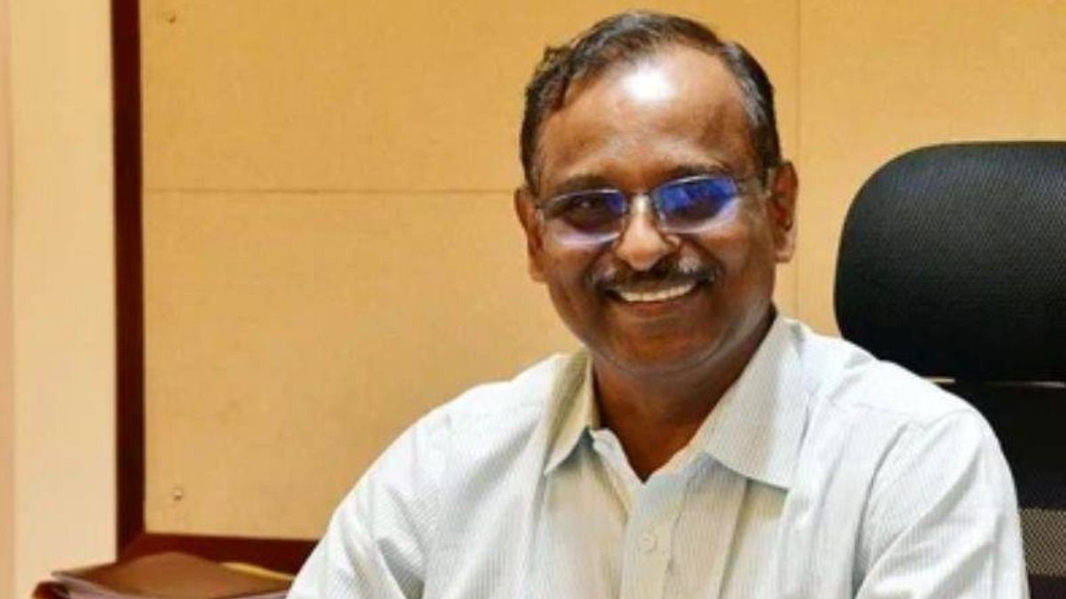 डॉ वी नारायणन