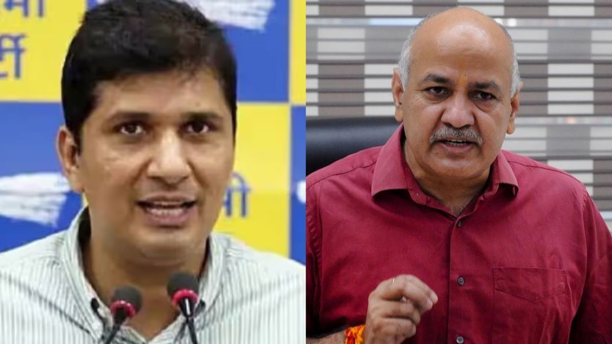  Saurabh Bhardwaj and Manish Sisodia (File Photo)