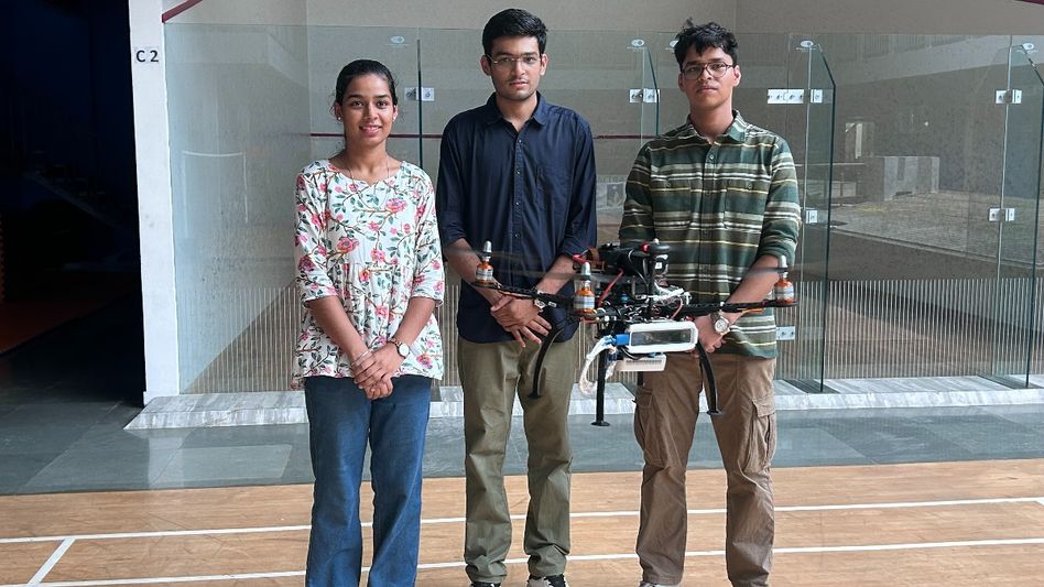 Sharda university students built drone to search water on mars Sharda university students built drone to search water on mars