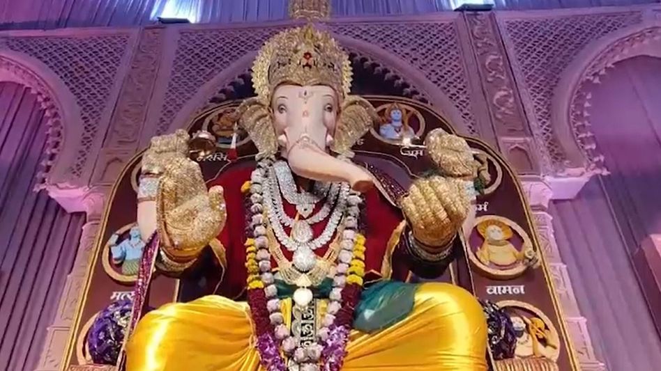 गुजरात के सबसे अमीर गणपति गुजरात के सबसे अमीर गणपति