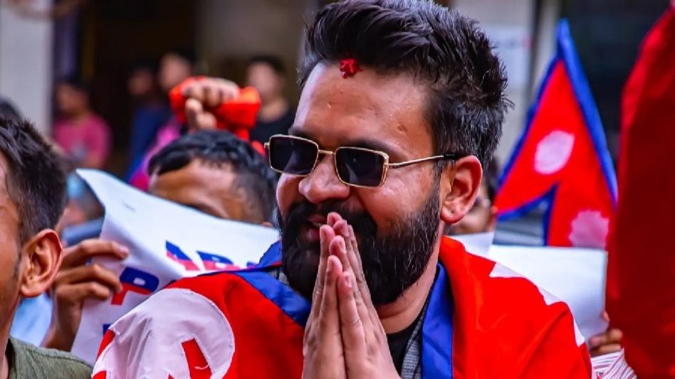 नेपाल में हिंसा के बीच बालेन शाह चर्चा में हैं. (Photo: @NepalLiveToday) नेपाल में हिंसा के बीच बालेन शाह चर्चा में हैं. (Photo: @NepalLiveToday)