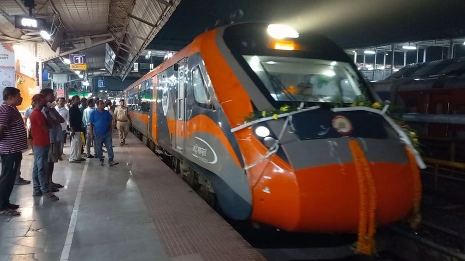 समस्तीपुर को दो ट्रेनों की सौगात समस्तीपुर को दो ट्रेनों की सौगात