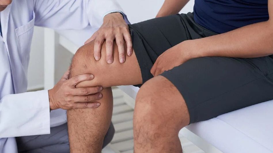 Bilateral Knee Replacement (Representative Image) Bilateral Knee Replacement (Representative Image)