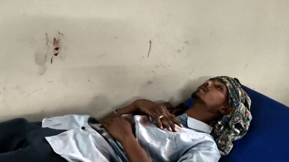 प्रेमी की पिटाई प्रेमी की पिटाई