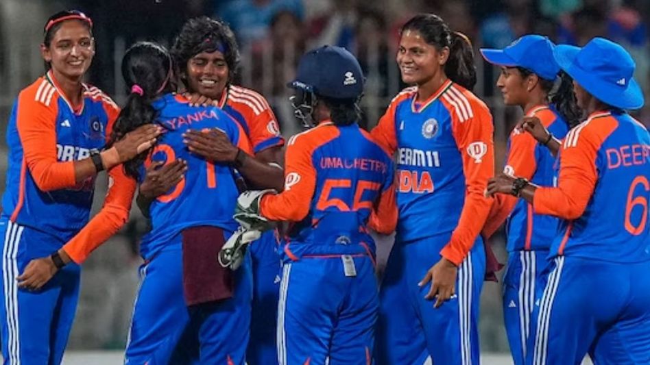 Indian Women's Cricket Team (File Photo: PTI) Indian Women's Cricket Team (File Photo: PTI)