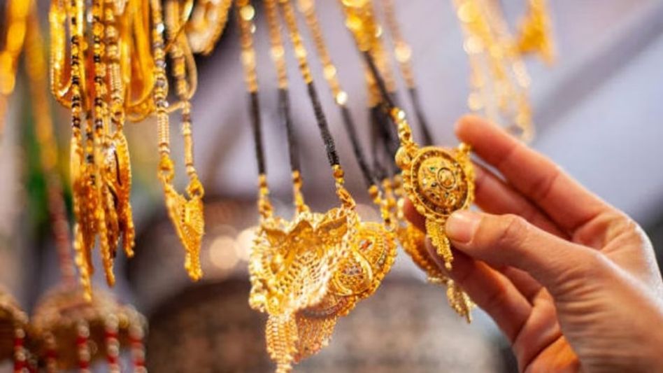 Gold Purchasing (Photo Credit: Getty Images) Gold Purchasing (Photo Credit: Getty Images)
