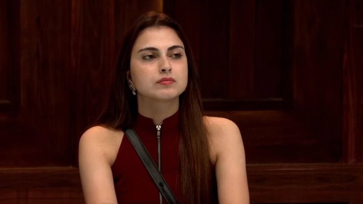 Farrhana Bhatt and Mridul Tiwari at war in kitchen