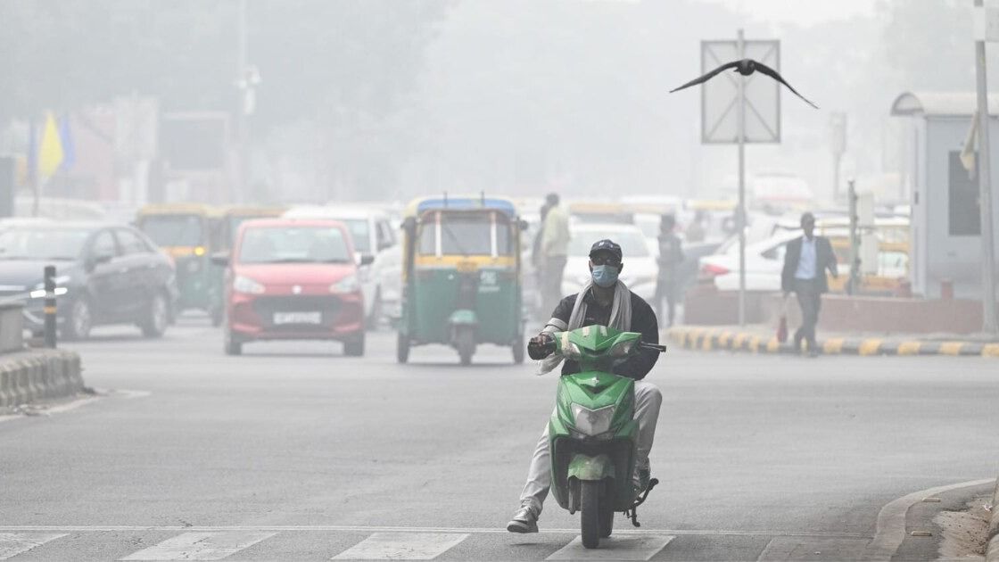 देश में कड़ाके ठंड और कोहरे का सितम