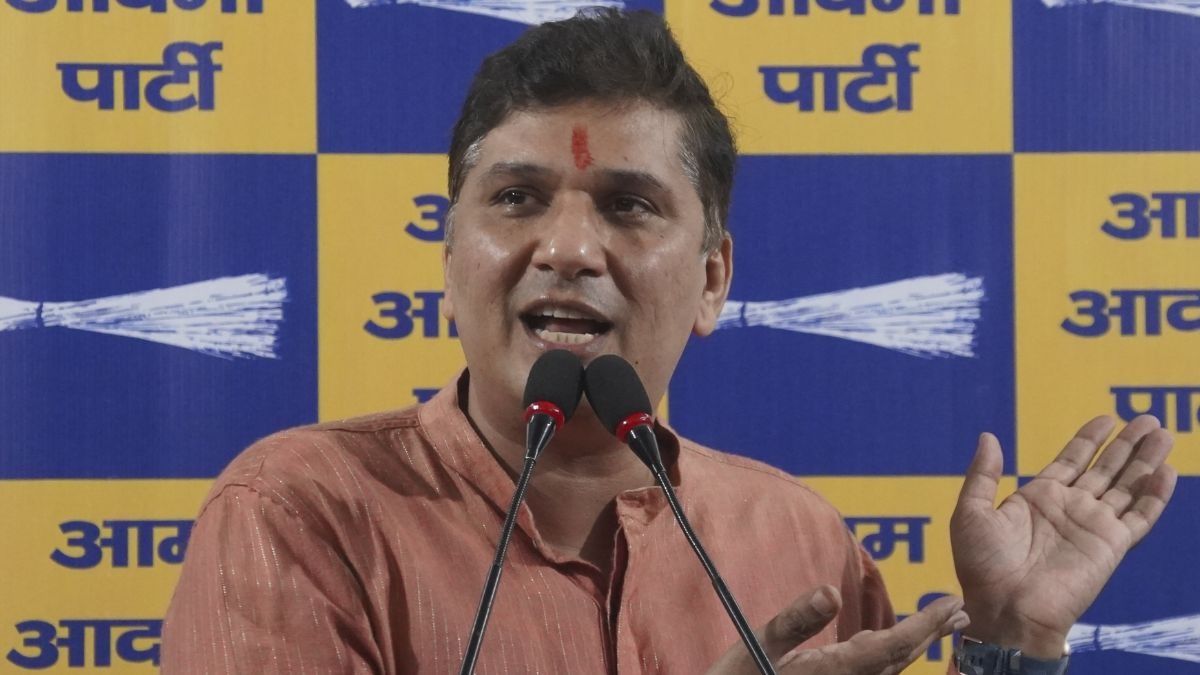 आप दिल्ली के प्रदेश संयोजक सौरभ भारद्वाज