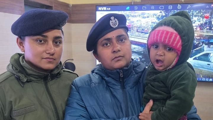 पुलिस ने सकुशल बचाया बच्चे को