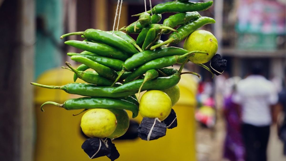 नींबू मिर्च 