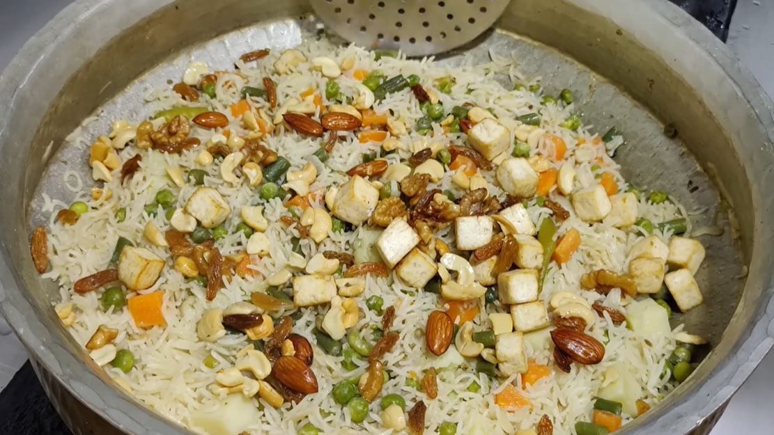 Navratan Pulav Recipe