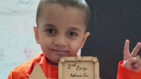 गोरखपुर का नन्हा योगी 