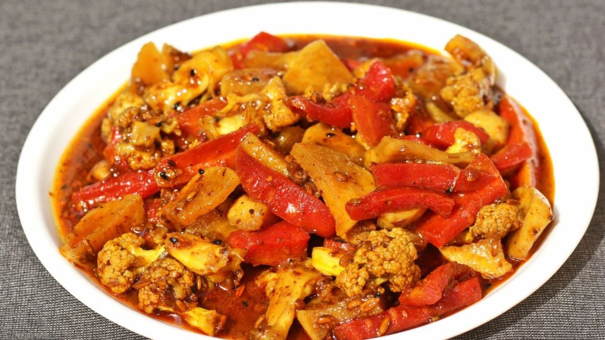 गोभी-गाजर अचार 