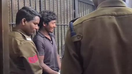 आरोपी युवक