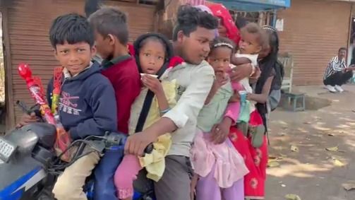 बाइक 1 सवारी 9