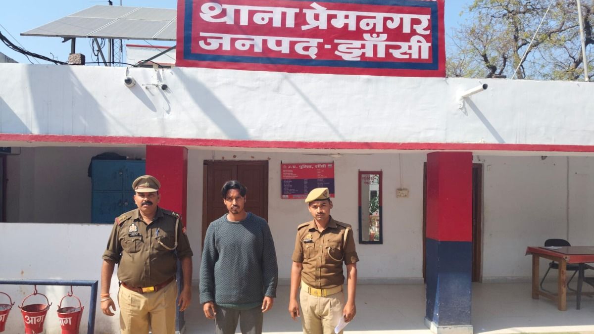 भाई के कत्ल के आरोप में गिरफ्तार शख्स