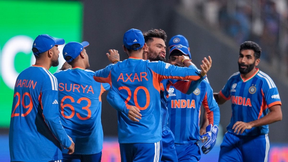 India Defeats England In Semifinal 