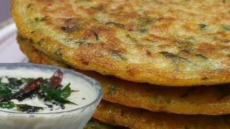 बेसन चावल का चीला