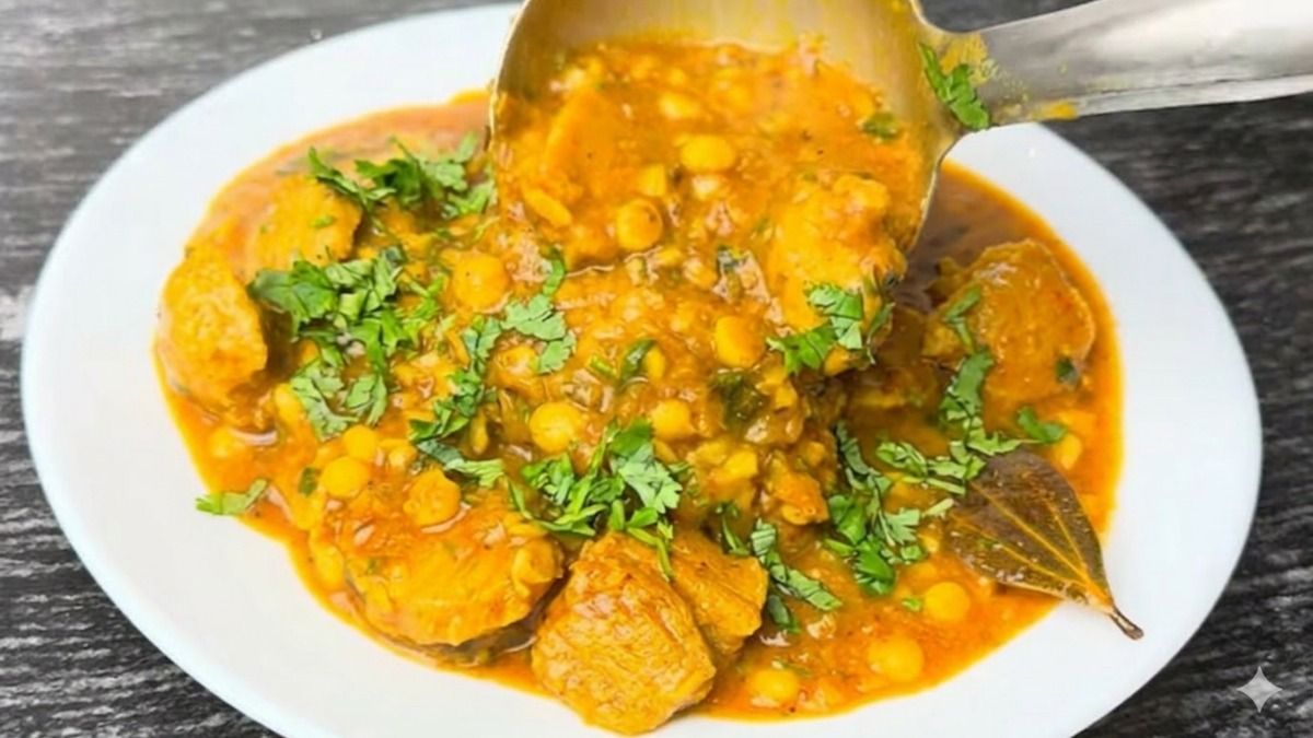 दाल और सोयाबीन बड़ी की सब्जी