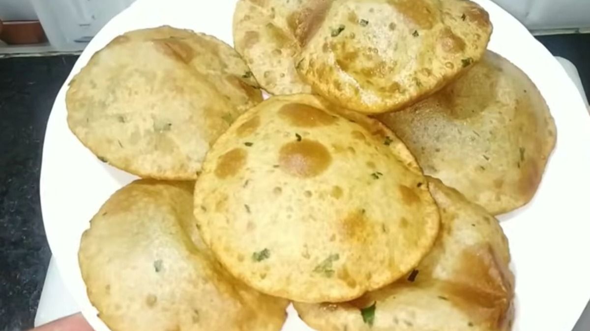 Shakarkand Ki Puri
