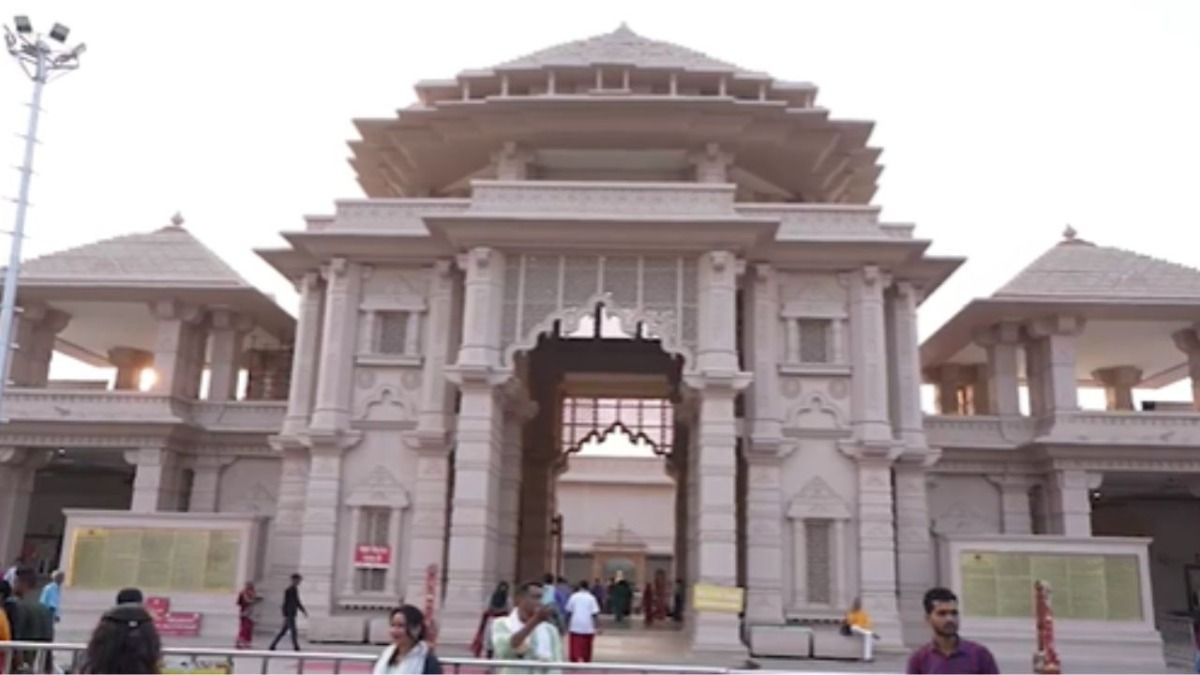  grand flag hoisting in Ayodhya on May 29