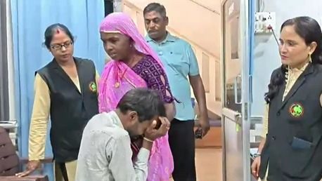 mother reuniting with son and daughter after 15 years