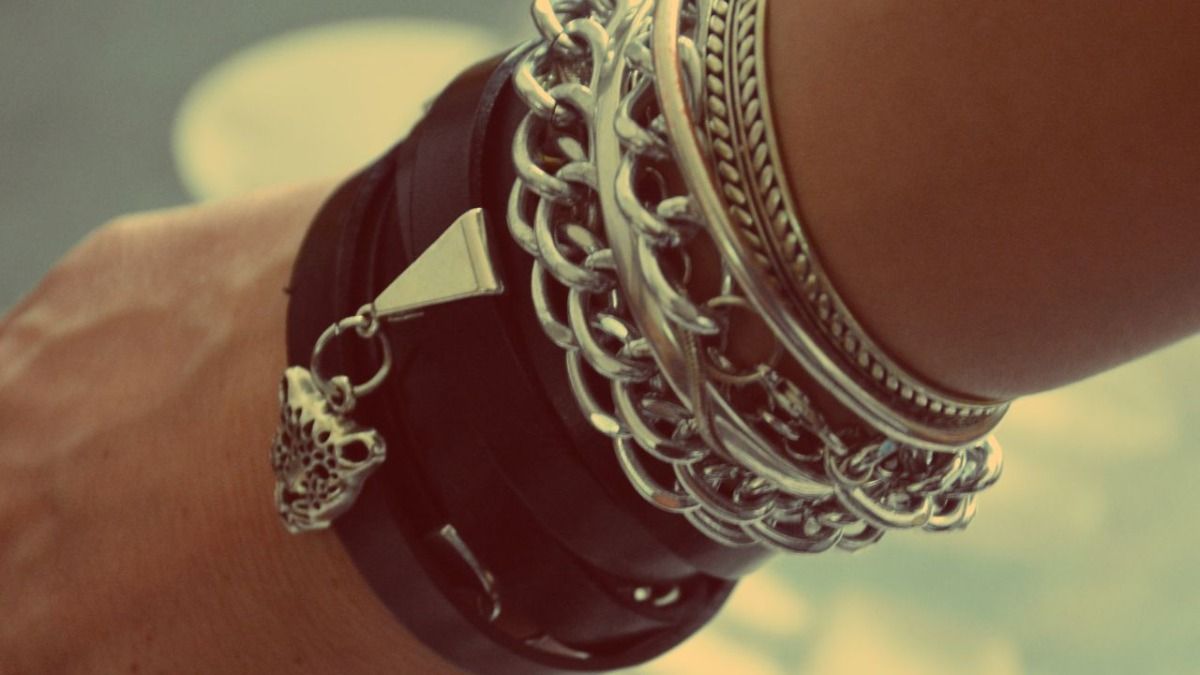 meta bracelet astrology benefits
