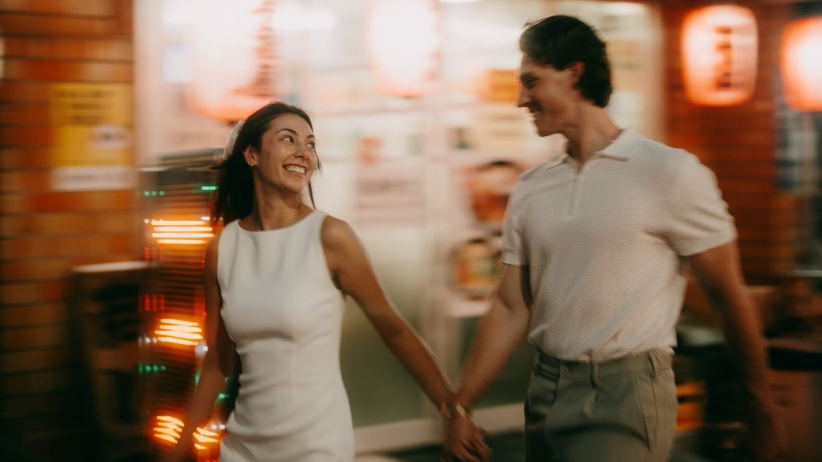 Online Dating Tips: डेटिंग ऐप पर मिला पार्टनर? पहली डेट पर जाने से पहले ये खबर जरूर पढ़ें, वरना हो सकता है पछतावा