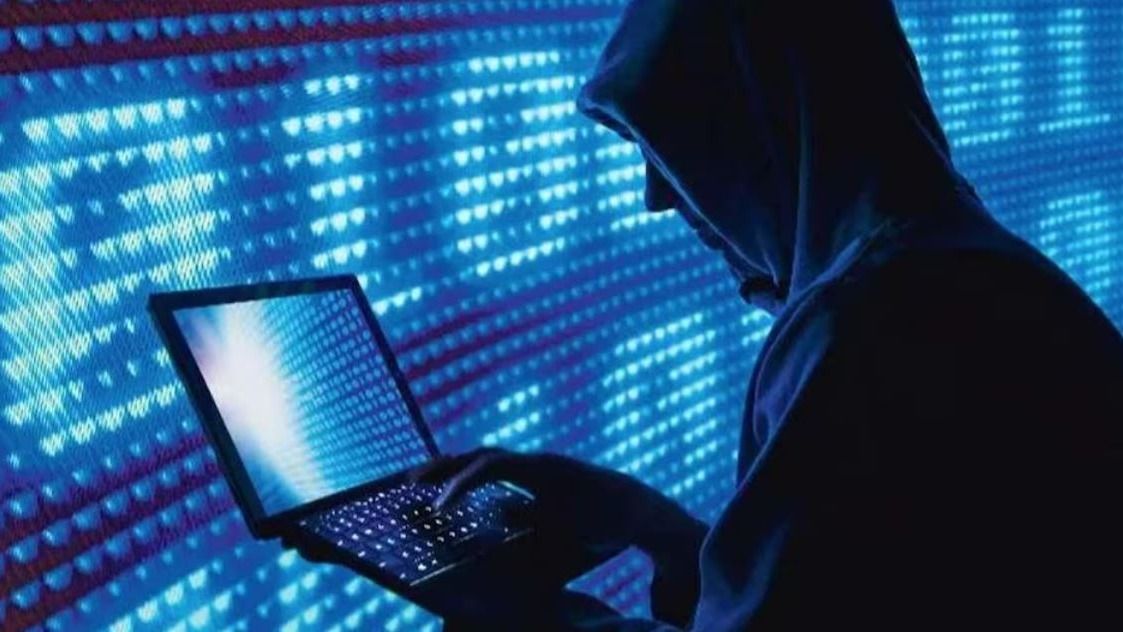 Rs 2.8 lakh fraud