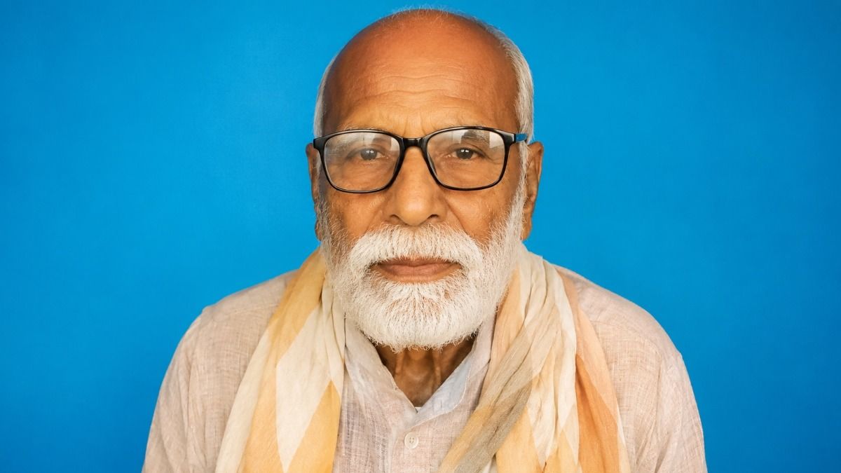 After receiving the pension amount, Kameshwar Mishra decided to check his account balance, which to his surprise, showed a whopping Rs 759 crore in Bihar's Muzaffarpur district.