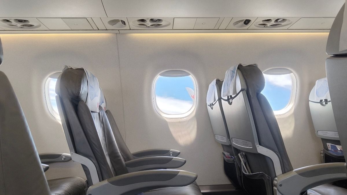 Airline Seat 