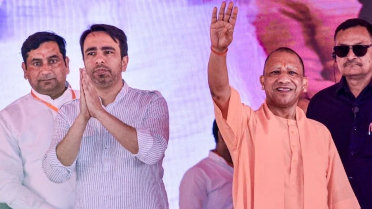  CM Yogi and Jayant Chaudhary (Photo: PTI)